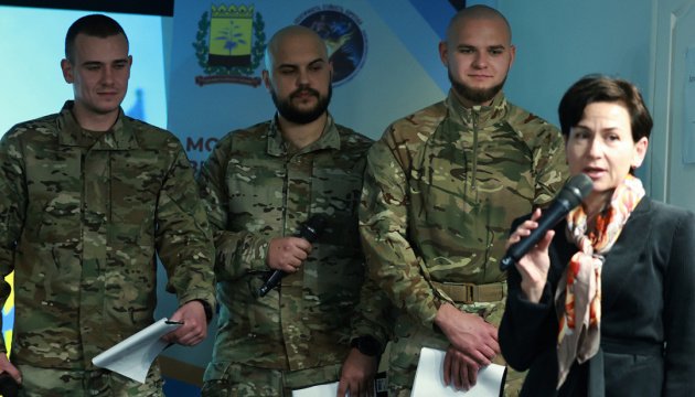Підтримку військових і ветеранів та роль молоді в розвитку Донеччини обговорили у Дніпрі