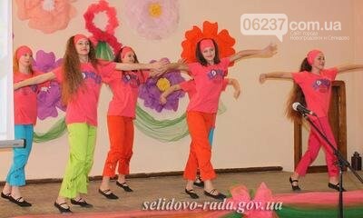 УРОЧИСТОСТІ ДО МІЖНАРОДНОГО ЖІНОЧОГО ДНЯ, фото-3