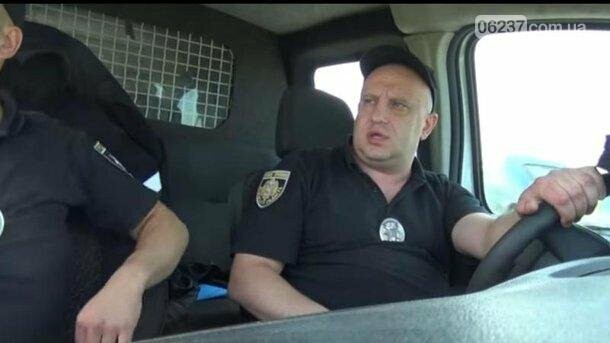 Видео с патрульной полицией, которое подорвало весь интернет, фото-1