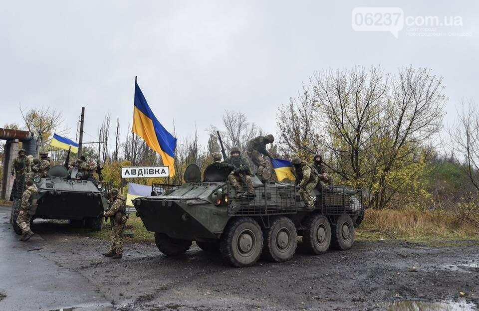 Порошенко заверил жителей Авдеевки, что сделает все для деоккупации украинских территорий, фото-6
