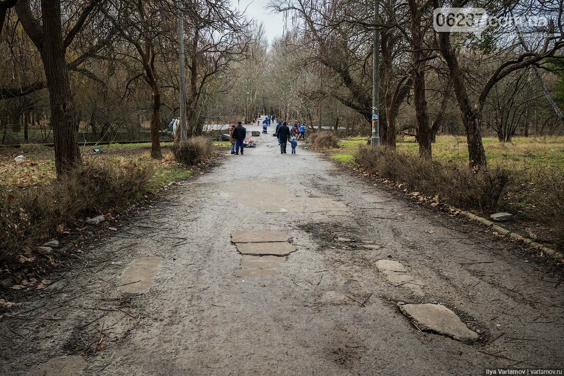 Варламов показал, во что превратили парк Гагарина в оккупированном Симферополе, фото-6