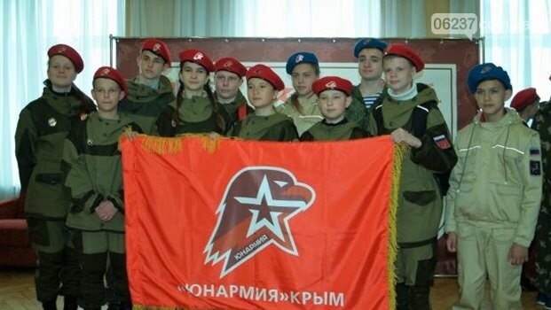 Крымские оккупанты вербуют детей в "юнармию", фото-1