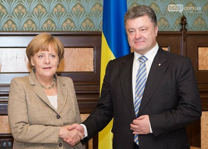 Порошенко 9-10 мая в Германии проведет трехсторонние переговоры с Меркель и Макроном, фото-1