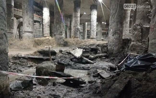 "Уничтожение тысячелетней истории": в сети показали последствия подтопа раскопок на Почтовой площади, фото-1
