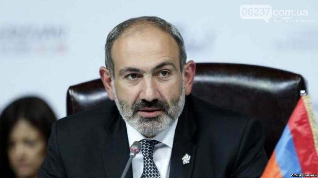 Премьер-министр Армении объявил об уходе в отставку, фото-1