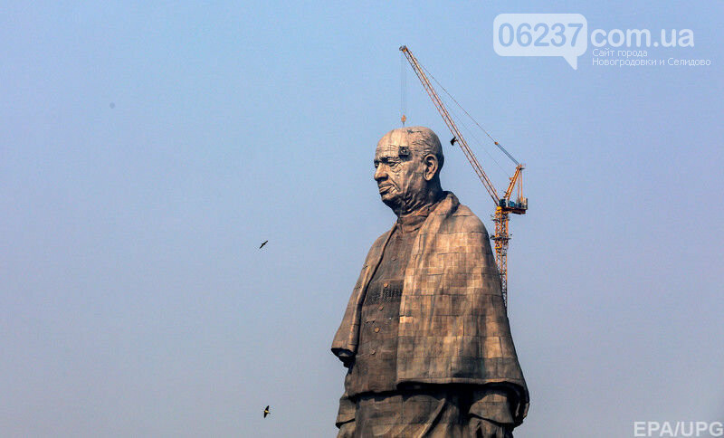 В Индии построили самую высокую статую в мире, фото-2