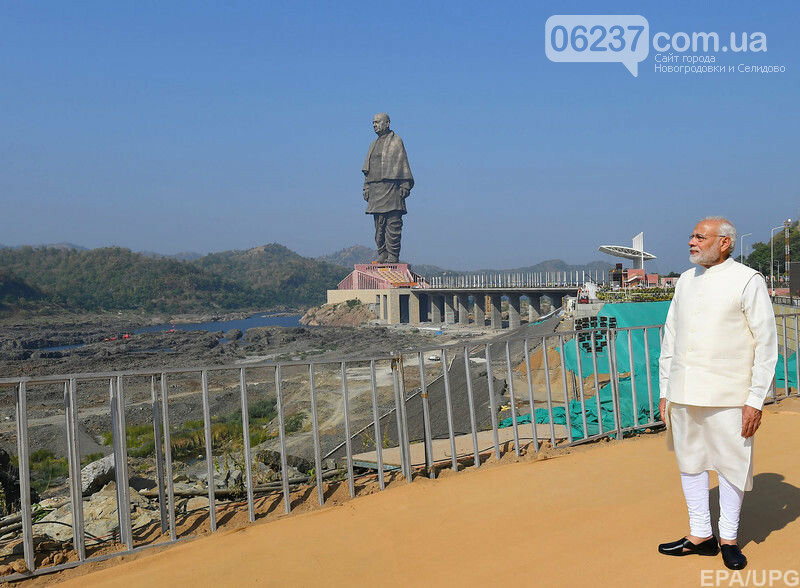 В Индии построили самую высокую статую в мире, фото-7