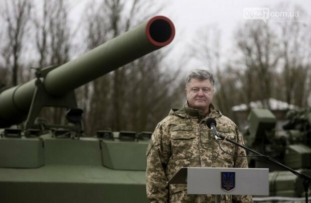 Украина послала войска к границам с Россией: приказ Порошенко, фото-1