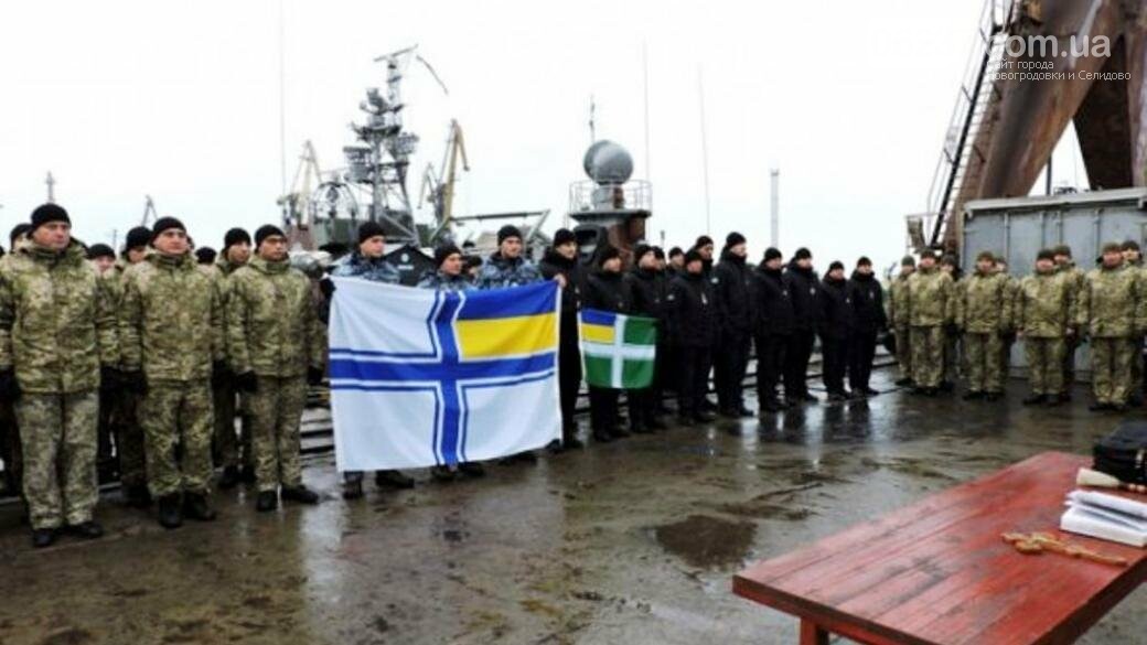 Вместе победим! Военные Мариуполя провели акцию поддержки пленных украинских моряков, фото-1
