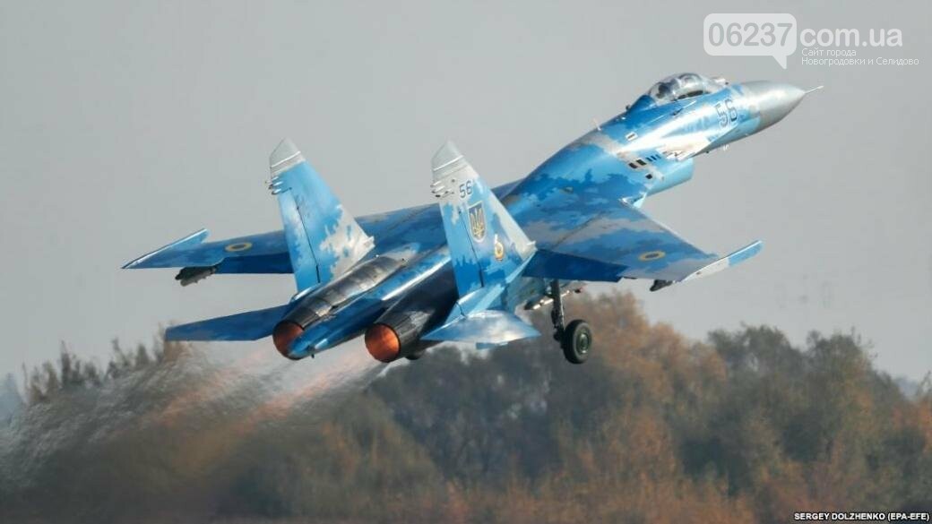 В Украине разбился истребитель Су-27: пилот погиб, фото-1