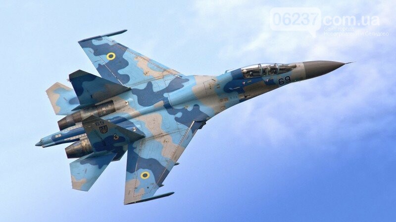 Катастрофа Су-27 в Украине: появились фото с места падения самолета, фото-1