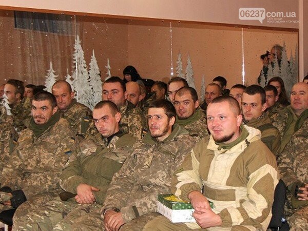 В Селидово военных торжественно поздравили с наступающими новогодними праздниками, фото-1