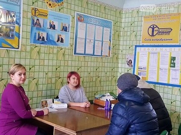 Жителям Новогродовки оказывают бесплатную правовую помощь, фото-1