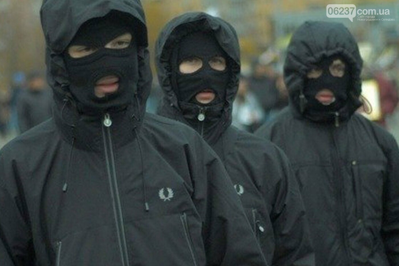Под Одессой бандиты в масках на глазах у полиции расстреляли активистов: фото и видео, фото-1