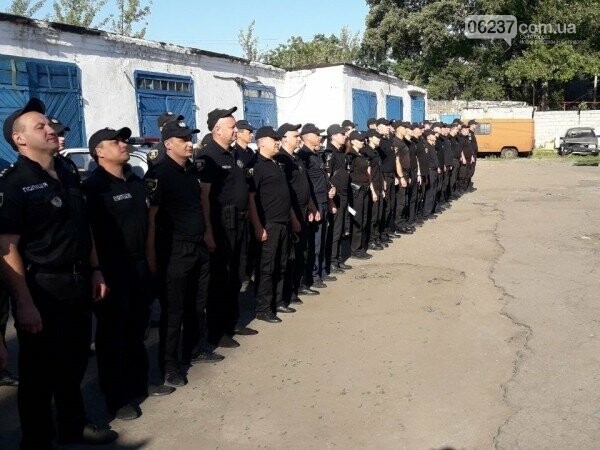 В Селидово полицейских подняли по «тревоге», фото-1