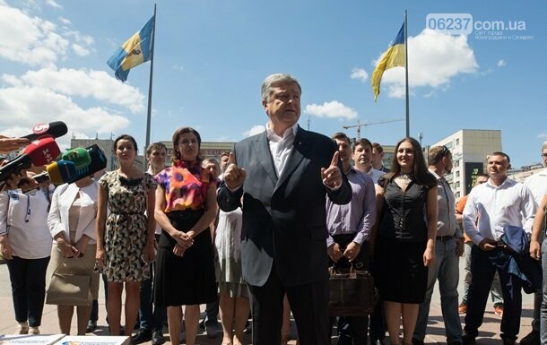 Порошенко назвал свою партию "политическим спецназом", фото-1