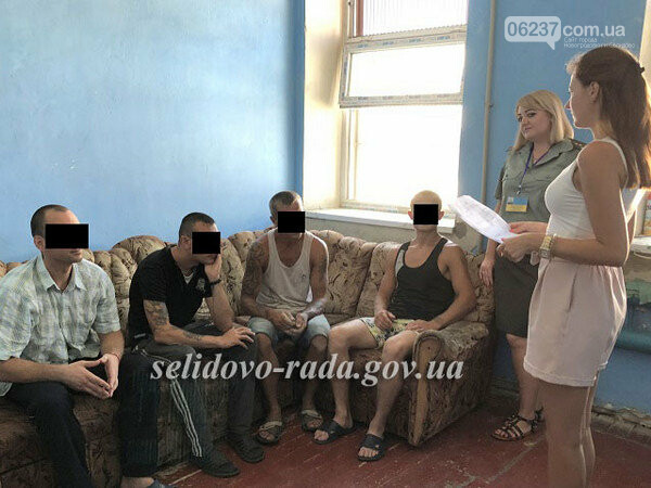 Как заключенных Селидовской исправительной колонии готовят к освобождению, фото-1