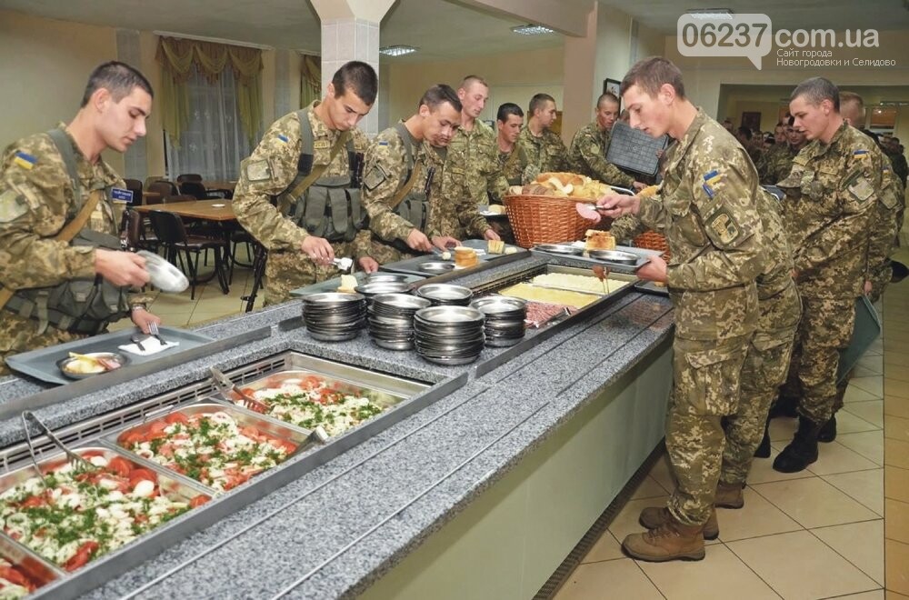 «Кормят более чем прилично» — боец ВСУ рассказал о питании в армии, фото-1