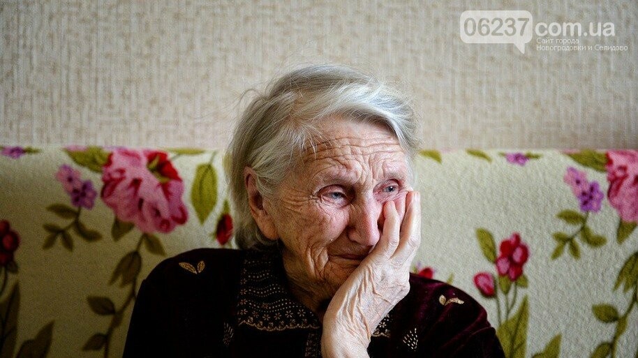 В Луганске на остановке женщина избила 83-летнюю бабушку, фото-1