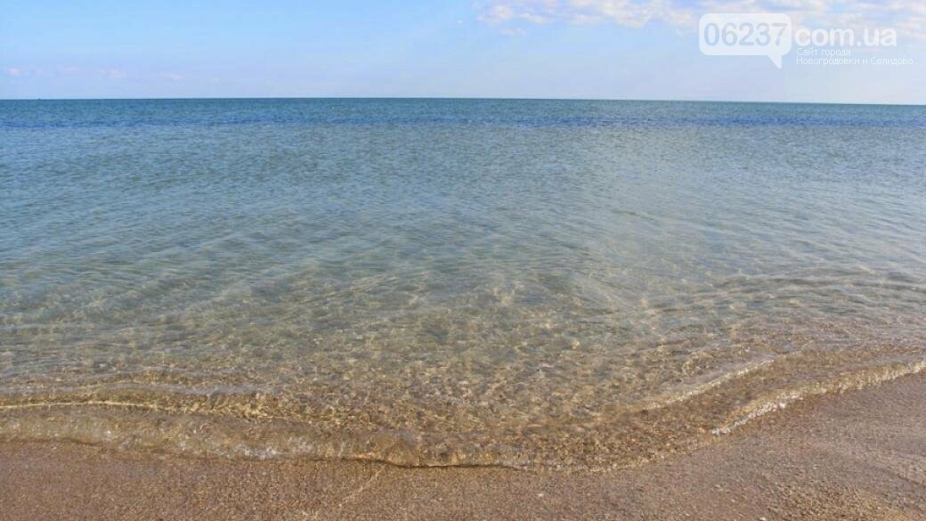 Спасатели: У Бердянска сильно обмелело Азовское море, фото-1