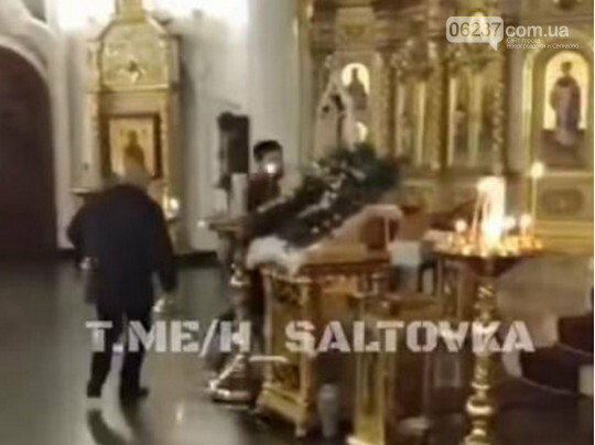 Мужчина устроил жуткий погром в храме в центре Харькова, фото-1