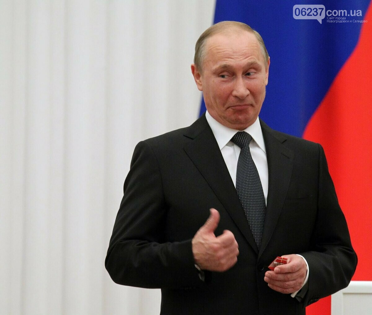 Путин от страха регулярно проходит тест на коронавирус и цинично продолжает здороваться со всеми за руку - Кремль, фото-1