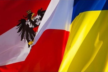Порошенко призвал парламент Австрии признать Голодомор 1932-1933 геноцидом украинского народа и отметил важность санкций против РФ
