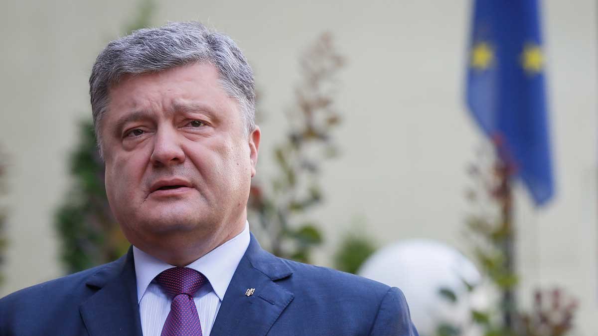Порошенко записал новое обращение - «Я не сдамся»