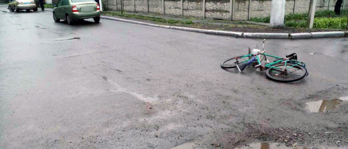 В Новогродівці під час ДТП постраждав велосипедист