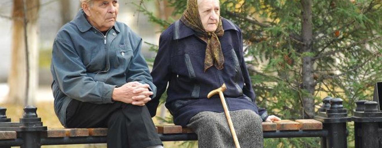 Половине пенсионеров с 1 октября добавили менее 200 грн