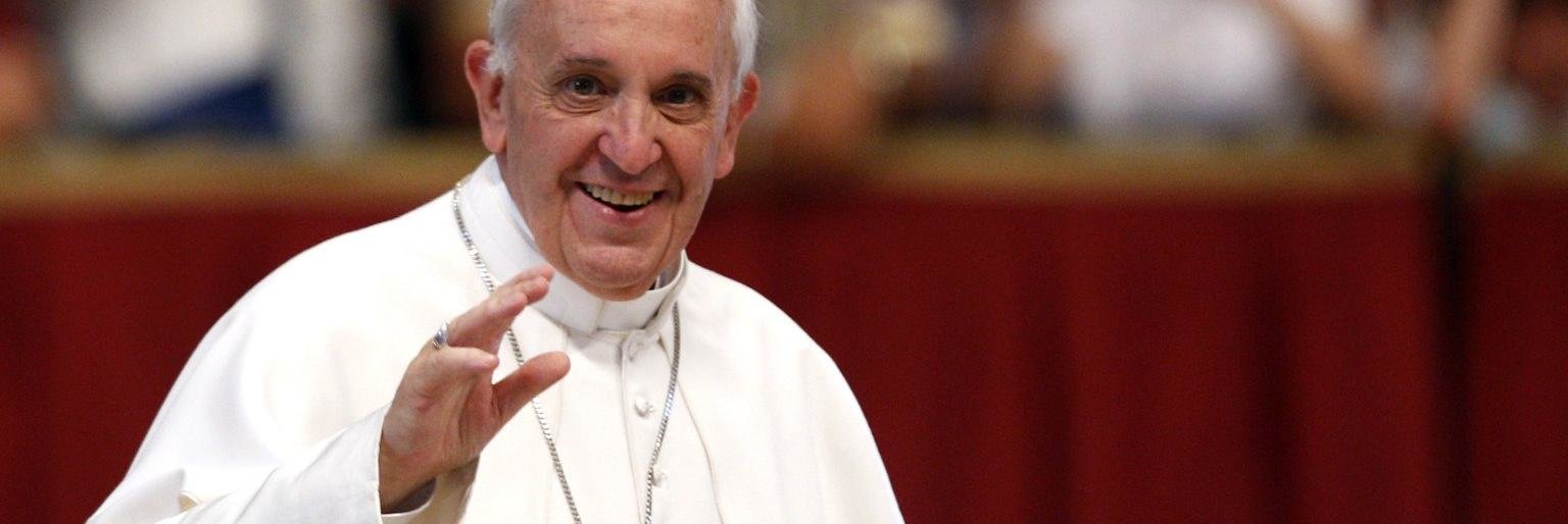 Фейковые новости – большой грех: Папа предупредил журналистов