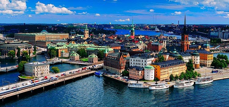 В рамках эксперимента в Финляндии начали платить гражданам по 560 евро в месяц