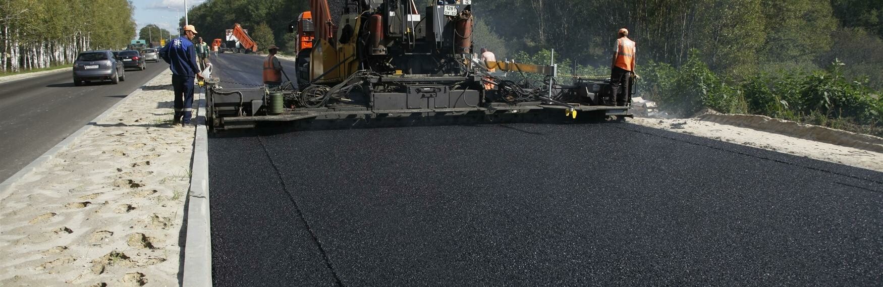 Правительство Украины утвердило ремонт в 2018г участков двух автодорог почти на 2 млрд грн