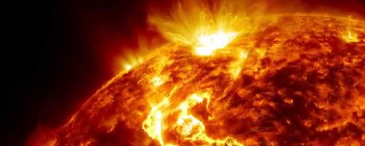 Ученые сказали, когда охладеет и потускнеет Солнце