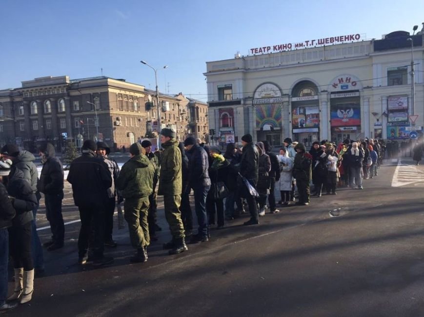 Последний "Полет шмеля": в оперном театре Донецка прощаются с террористом "Гиви", фото-5